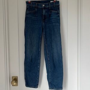 Ayr The Beat size 24